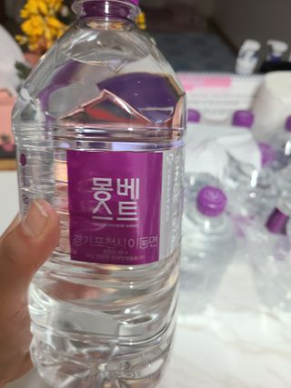 몽베스트 MONTBEST 1L 12입 — 5점을 준 리뷰어가 2022년 4월 올린 사용 사진