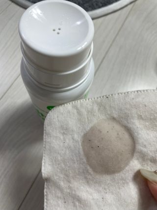 whol 키토클린 200ml - 항균항바이러스 강아지 눈 코 입 귀 세정탈취 고양이 턱드름제거 무향 워터리스 대용량 — 5점을 준 리뷰어가 2022년 10월 올린 사용 사진