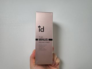아이디플라코스메틱 아이디 브이로직 마이너스 필링 토너 110ml — 5점을 준 리뷰어가 2022년 5월 올린 사용 사진