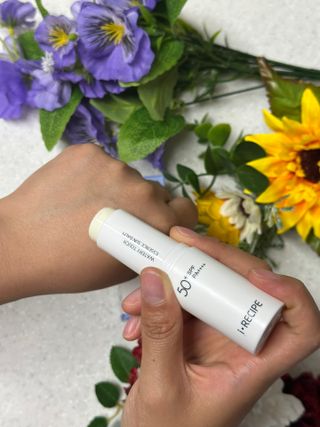 아이레시피 워터리터치 에센스 선 밤 [SPF50+/PA++++] — 5점을 준 리뷰어가 2023년 6월 올린 사용 사진