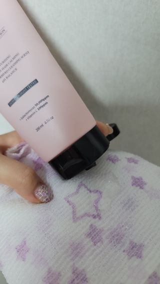 오투에니원 인컨보 바디 퍼퓸 샤워 젤 200ml — 5점을 준 리뷰어가 2023년 2월 올린 사용 사진
