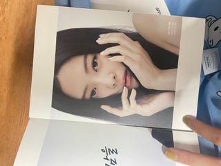 데싱디바 글레이즈 젤네일 포일 이펙트 네일_4종 중 택 1 — 5점을 준 리뷰어가 2021년 9월 올린 사용 사진