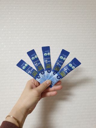 서울약사신협_프로바이오생유산균_2.5G x 100포 — 4.5점을 준 리뷰어가 2021년 3월 올린 사용 사진