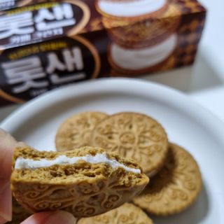 롯데제과 롯샌 카페크런치 — 5점을 준 리뷰어가 2021년 10월 올린 사용 사진