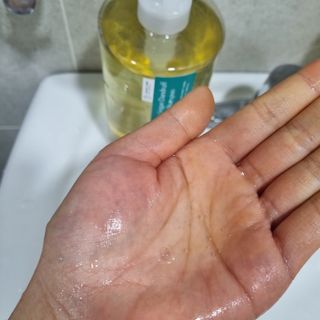 닥터시드 페퍼민트 앤 레몬 비건 비듬케어 쿨 탈모 샴푸 (1000ml) — 4.5점을 준 리뷰어가 2024년 2월 올린 사용 사진