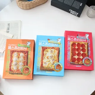 [푸딩팩토리] 페스츄리 피자 4종 택3_파이브 치즈/페퍼로니 비프칠리/고추베이컨 포테이토/허니고르곤졸라 — 5점을 준 리뷰어가 2022년 6월 올린 사용 사진