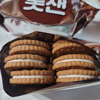 롯데제과 롯샌 카페크런치 — 5점을 준 리뷰어가 2021년 10월 올린 사용 사진