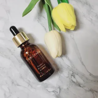 스킨큐어 산다화 비타민c 화이트닝 에센스 30ml — 5점을 준 리뷰어가 2023년 12월 올린 사용 사진
