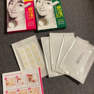 올리브영 엘라밴드 하이드로 도트 스팟패치 12mm, 티트리 — 5점을 준 리뷰어가 2022년 10월 올린 사용 사진