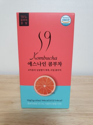 리넥무역 에스나인 콤부차 건강발효 콤부함량59 자몽 5gx10포 — 5점을 준 리뷰어가 2021년 8월 올린 사용 사진