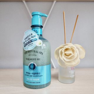 벨먼 내추럴스파 수분광채 스크럽 바디워시 600ml 5종 — 5점을 준 리뷰어가 2022년 5월 올린 사용 사진
