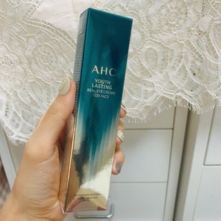 [NEW 탄력유턴 아이크림] AHC 유스 래스팅 리얼 아이크림 포 페이스 — 5점을 준 리뷰어가 2021년 2월 올린 사용 사진