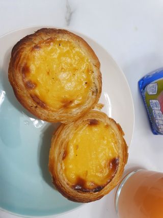 디앙뜨 포르투갈 에그타르트 오리지널 맛+패션후르츠+초콜릿타르트 맛 중 택1 — 5점을 준 리뷰어가 2021년 8월 올린 사용 사진