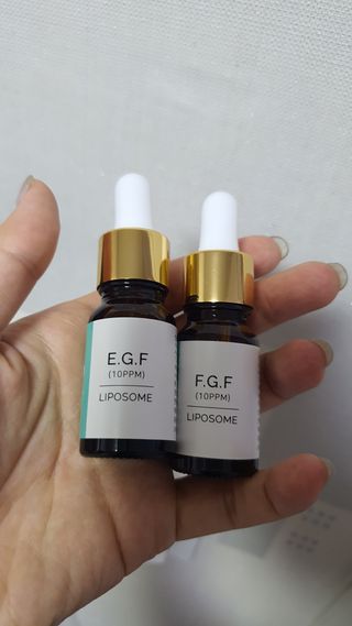 랑팡 EGF+FGF 10ppm 리포좀 앰플 원액 10ml — 4점을 준 리뷰어가 2021년 10월 올린 사용 사진