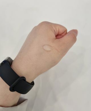 플레라디 에델바이스 워터풀 젤리 세럼 — 5점을 준 리뷰어가 2021년 7월 올린 사용 사진