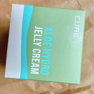 김정문알로에 큐어 큐어 알로에 리프레쉬 젤리 세럼, 큐어 알로에 하이드로 젤리 크림 — 5점을 준 리뷰어가 2021년 2월 올린 사용 사진