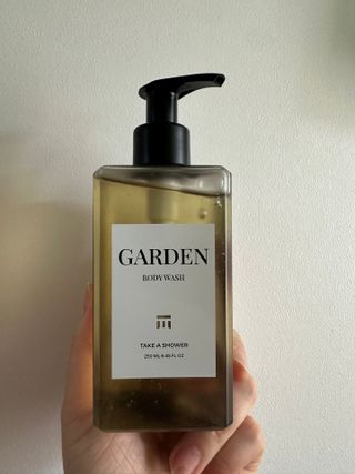 테이크어샤워 쿠팡) 가든 바디워시 GARDEN BODY WASH 250ML — 5점을 준 리뷰어가 2025년 9월 올린 사용 사진