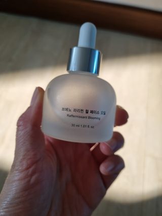 브에노 파리퀸 윌 페이스 오일 — 5점을 준 리뷰어가 2021년 6월 올린 사용 사진
