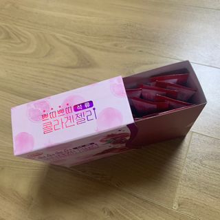 헬스업_쁘띠쁘띠석류콜라겐젤리_20g x 14포 — 4점을 준 리뷰어가 2021년 1월 올린 사용 사진