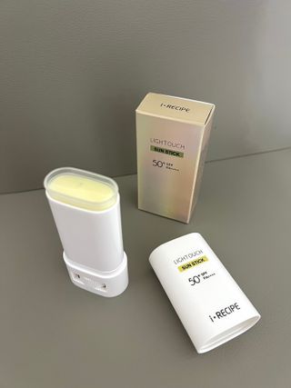 아이레시피 라이트터치 선스틱 15g (SPF50+, PA++++) — 4.5점을 준 리뷰어가 2023년 2월 올린 사용 사진