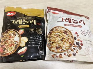 씨알푸드 씨알로 그래놀라 2종 후르츠+크랜베리 아몬드 — 4.5점을 준 리뷰어가 2022년 7월 올린 사용 사진