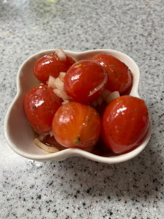 레드닥터  대추방울토마토 + 매콤새콤달콤 레드닥터 토마토 소스 — 5점을 준 리뷰어가 2022년 12월 올린 사용 사진