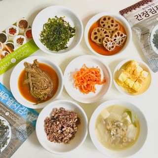 하나마이 [마마쿡] 전 청와대 천상현 셰프의 밑반찬  5종세트(소고기 장조림+연근조림+진미채+간장김자반+새우김자반) — 5점을 준 리뷰어가 2023년 4월 올린 사용 사진