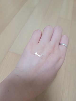 브에노 파리퀸 윌 페이스 오일 — 4점을 준 리뷰어가 2021년 6월 올린 사용 사진