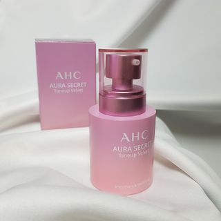 AHC 아우라 시크릿 톤업 벨벳 — 4점을 준 리뷰어가 2021년 4월 올린 사용 사진