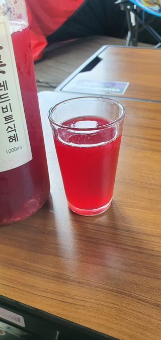 트롯전통식혜 트롯레드비트식혜 1리터 +500리터 — 5점을 준 리뷰어가 2021년 5월 올린 사용 사진