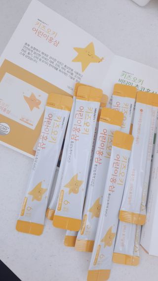 [이뮤니티플러스]우리아이 면역오키, 건강오키 _ 키즈오키 어린이홍삼 10포 1box — 3점을 준 리뷰어가 2022년 1월 올린 사용 사진