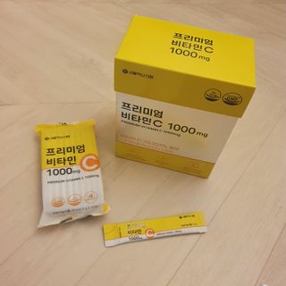 서울약사신협 프리미엄 비타민C 1,000mg_2.5g x 50포 — 5점을 준 리뷰어가 2021년 10월 올린 사용 사진