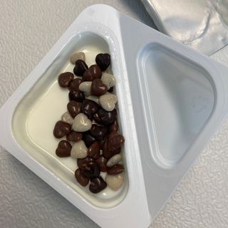 남양유업 또깍 접어 떠먹는 불가리스 2종 — 4.5점을 준 리뷰어가 2021년 1월 올린 사용 사진