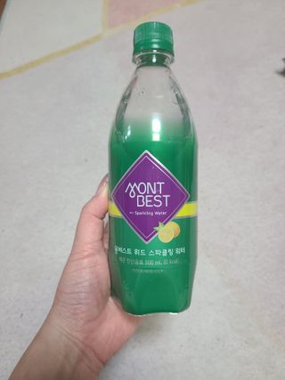 몽베스트 Montbest with Sparkling water Lemon OR Lime 20병(랜덤) — 5점을 준 리뷰어가 2021년 10월 올린 사용 사진