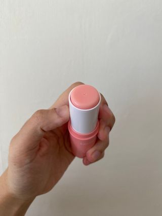 스킨큐어 산다화 카멜리아 안티 링클 멀티밤 — 5점을 준 리뷰어가 2023년 10월 올린 사용 사진