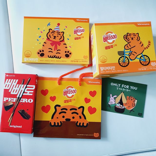 [광동] 비타500데일리스틱  ★빼빼로데이★ 30포+70포+ 뚱랑이스티커+빼빼로+쇼핑백 리뷰 사진