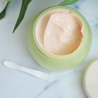 카오리온코스메틱스 사카로미세스와 시카의 만남        릴리피 릴렉싱 크림 진정한 탄력을 경험해보세요 — 5점을 준 리뷰어가 2021년 5월 올린 사용 사진