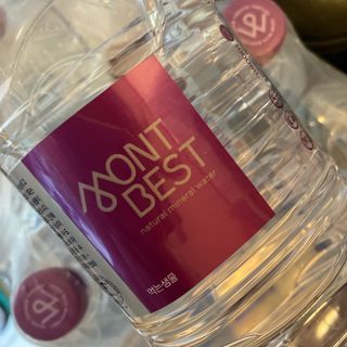 몽베스트 MONTBEST 1L 12입 — 4.5점을 준 리뷰어가 2022년 4월 올린 사용 사진