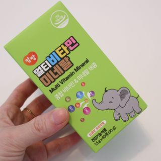 앙팡 멀티비타민미네랄 1200mg x 60정 — 5점을 준 리뷰어가 2022년 11월 올린 사용 사진