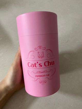 페페로니 잘 먹는 캣츄 - 알래스카 연어 24개입 — 5점을 준 리뷰어가 2021년 7월 올린 사용 사진