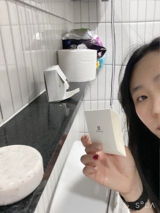 리더스코스메틱 리더스 밀크 밸런싱  마스크  솝 — 4점을 준 리뷰어가 2021년 12월 올린 사용 사진
