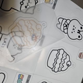 워터멜론컴퍼니 슈링코 페이퍼 3개 Set / 슈링클스 호환 종이 키링 만들기 미술놀이 재료 키트 — 4점을 준 리뷰어가 2022년 11월 올린 사용 사진