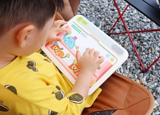 크레타탭 차세대 사고력 유아수학 학습기 페이퍼 태블릿 — 5점을 준 리뷰어가 2023년 9월 올린 사용 사진