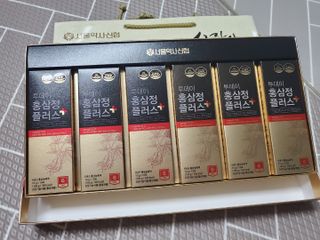서울약사신협_투데이홍삼정플러스스틱_10g x 60포 — 5점을 준 리뷰어가 2021년 6월 올린 사용 사진