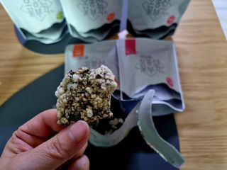 오봉산꽃부각 [만나식품] 오봉산 꽃부각 3가지 맛(오리지널, 새우맛, 매운고추맛) — 4.5점을 준 리뷰어가 2022년 12월 올린 사용 사진