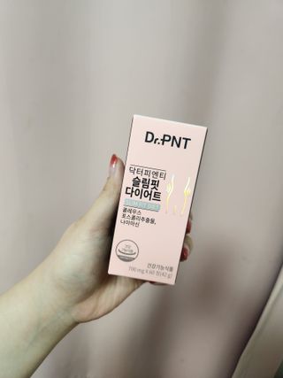닥터피엔티 [Dr.PNT] 하루 2알로 건강한 다이어트! 한겨울에도 체지방만 쏙~ 슬림핏 다이어트 — 5점을 준 리뷰어가 2023년 3월 올린 사용 사진
