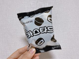 롯데제과 까망카스타드 더블초코 — 4.5점을 준 리뷰어가 2021년 5월 올린 사용 사진