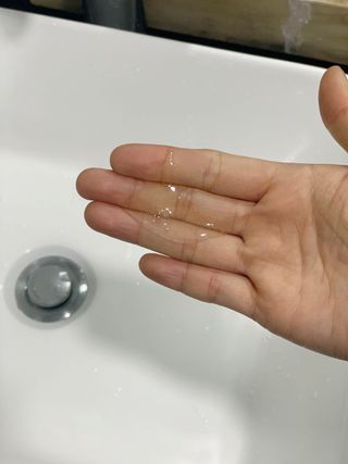 릴랙스인제주 릴랙스 인 제주 로즈마리 앤 비자 딥 모이스처 크림 핸드워시 — 5점을 준 리뷰어가 2021년 4월 올린 사용 사진