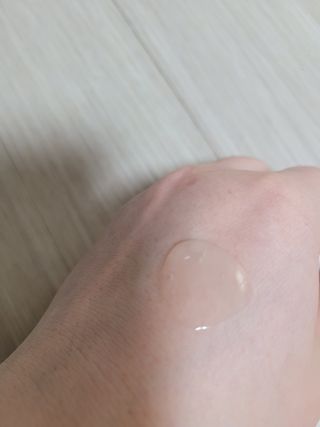 수려한 더블랙세럼 15ml — 5점을 준 리뷰어가 2022년 3월 올린 사용 사진