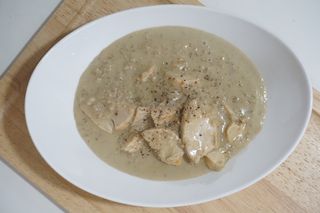 굽네몰 [굽네] 소스가 맛있는 닭가슴살 슬라이스 4종 — 5점을 준 리뷰어가 2021년 11월 올린 사용 사진